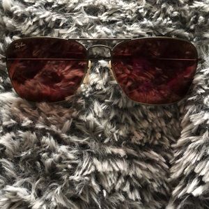 Rayban caravan aviators